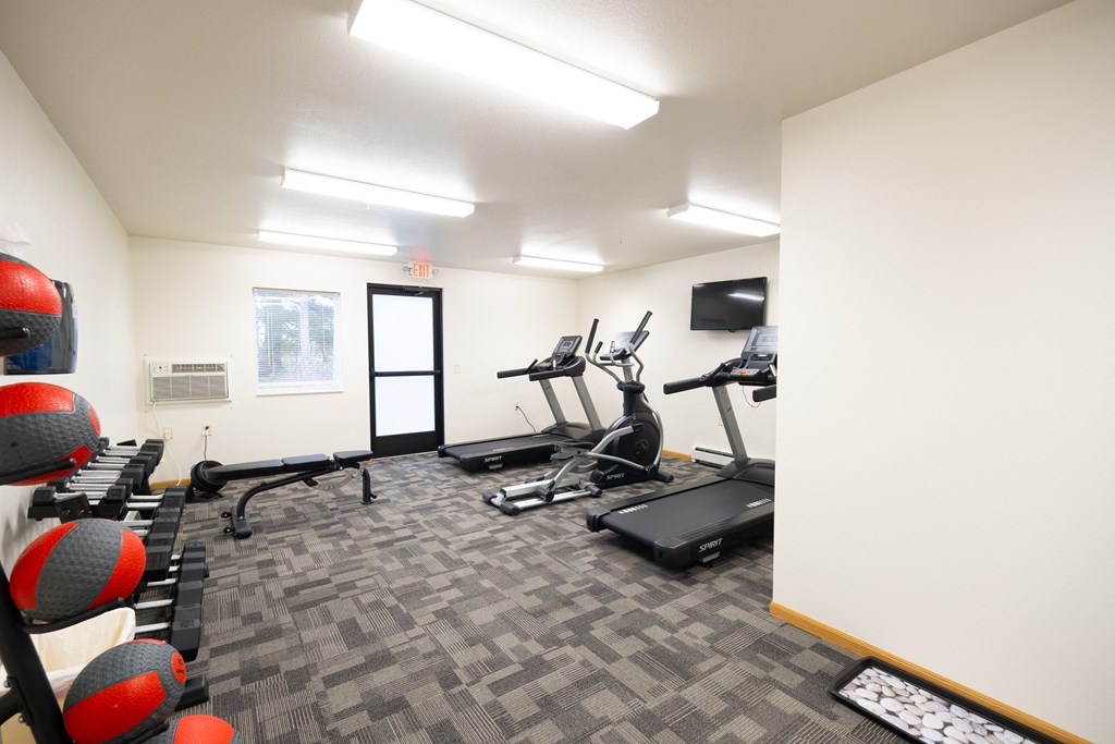 Fitness Room at Timber Ridge Apartments, Bemidji