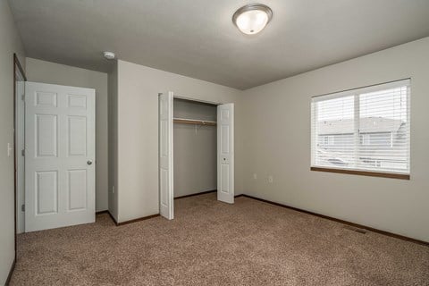 Beal Townhomes Bedroom