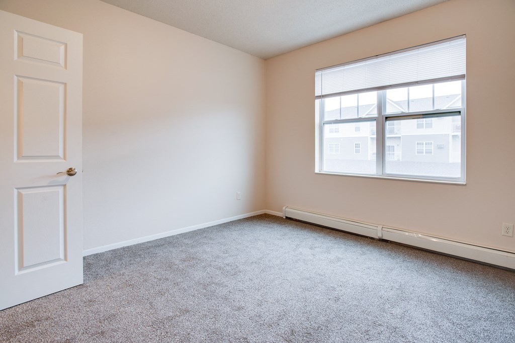 Bedroom at Boulder Ridge Apartments, North Dakota, 58104