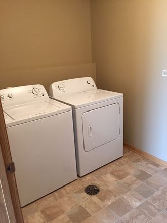 Cypress Townhomes Laundry Room