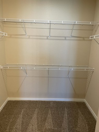 3700 42Nd St S 2 Beds Apartment for Rent - Photo Gallery 4