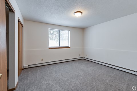 Bedroom at Autumn Hills Apartments, Forest Lake, Minnesota