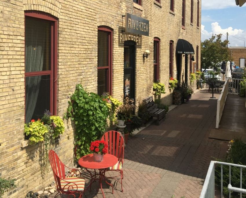 Apartments, 315 Main Avenue, Moorhead, MN RentCafe