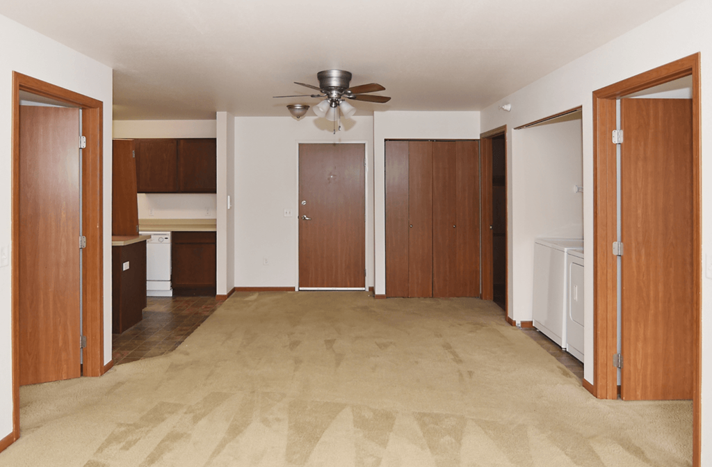 Entryway at Keeneland Village Apartments, Minnesota