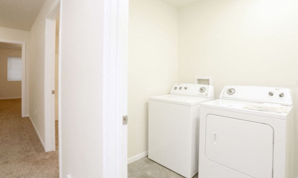 Laundry at Prairie Crossing Townhomes, Minnesota