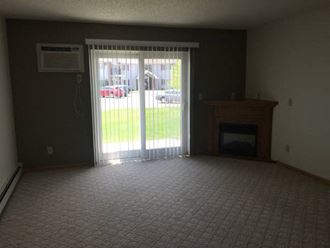 7025 Clearwater Road 1-3 Beds Apartment for Rent - Photo Gallery 2