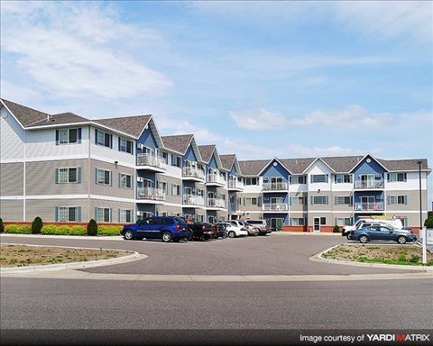 Property Exterior at Keeneland Village Apartments, Sartell, MN, 55377