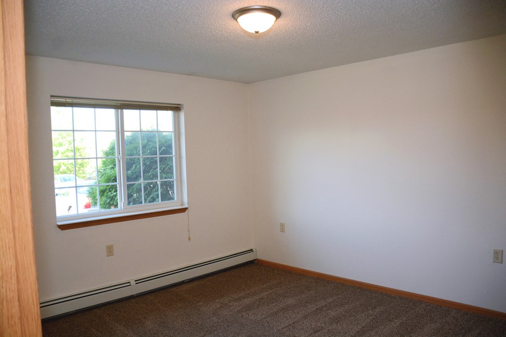 Bedroom at Northridge Apartments, Pine City, MN