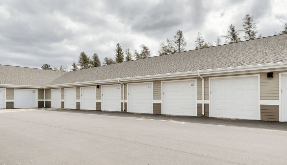 Pinehurst Garage Bank, Pinehurst Apartments, Baxter