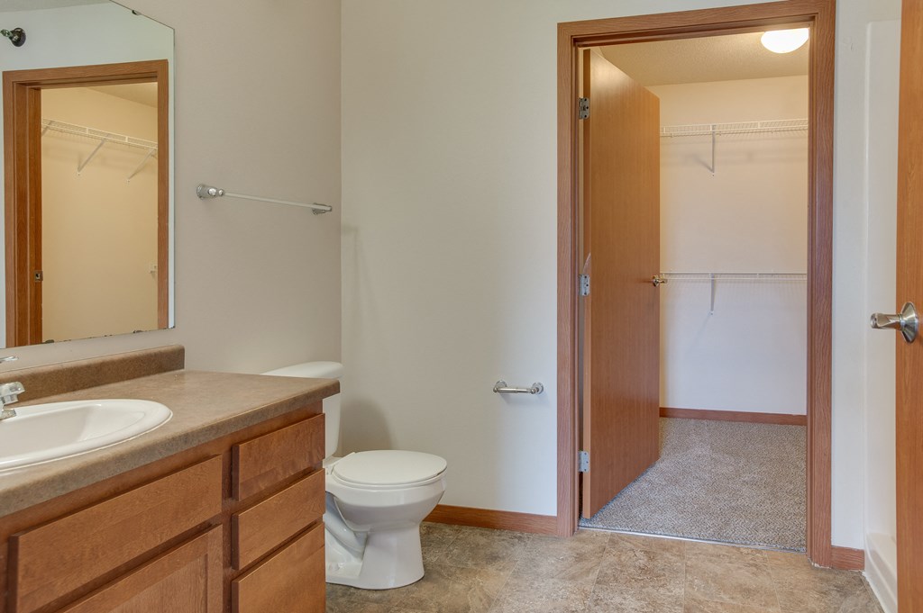 Bathroom at Urban View Apartments, Fargo, ND