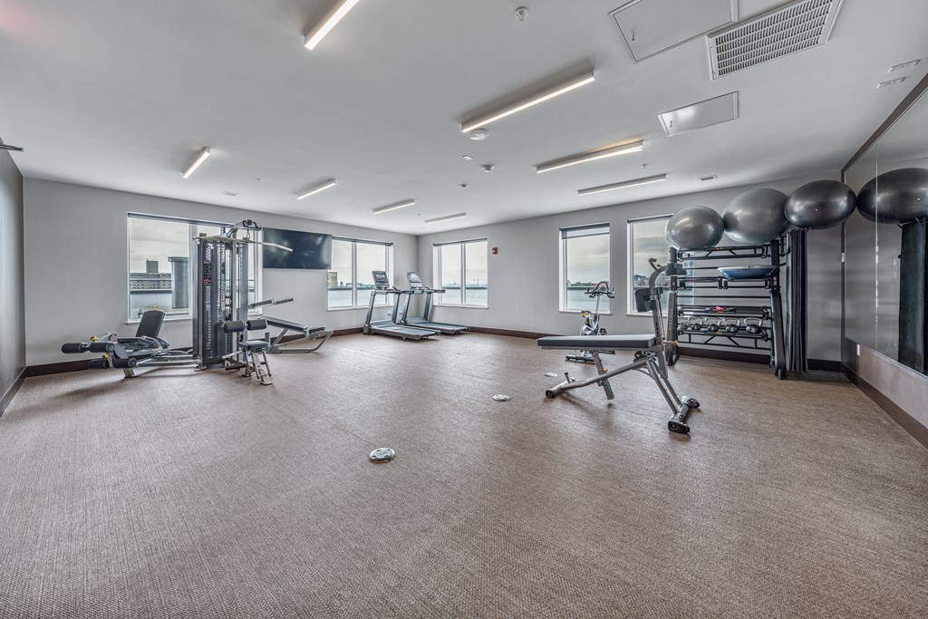 the gym at the benetts tower apartments