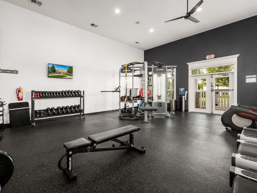 the gym at the flats at big tex apartments
