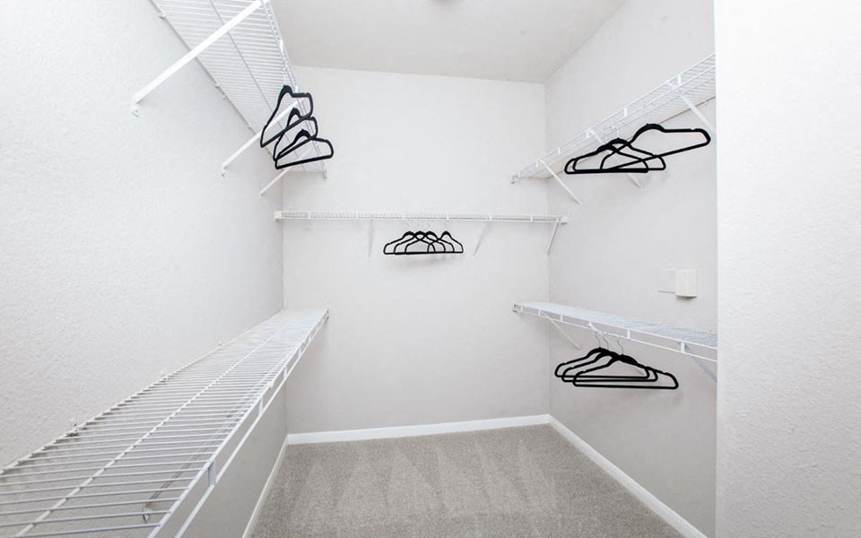 Walk-in closet