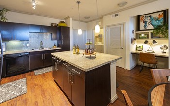 Model-Kitchen-C