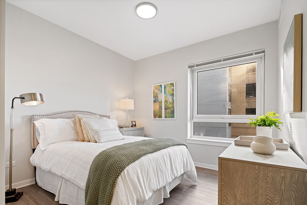 Classic Bedroom at 23rd Place Apartments, Chicago
