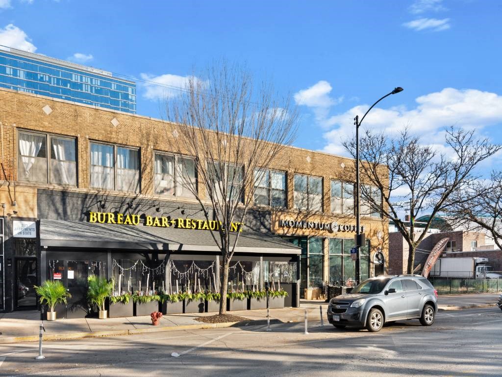 Off- Street Parking at 23rd Place Apartment, Illinois, 60654