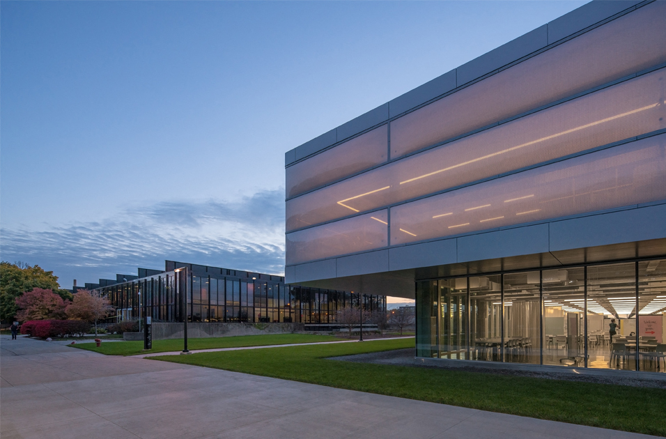 Illinois Institute of Technology Chicago South Loop Glass Building at dusk at Eden Commons, Illinois