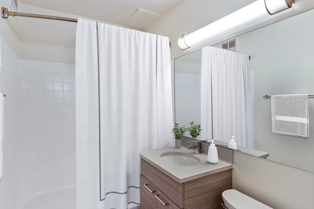 Bathroom With Bathtub at The Pavilion, Detroit, 48207