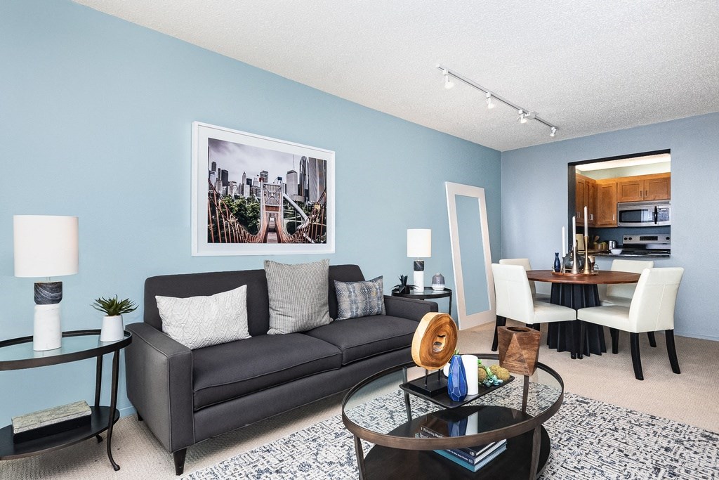 Living and dining area at Columbus Plaza, Chicago