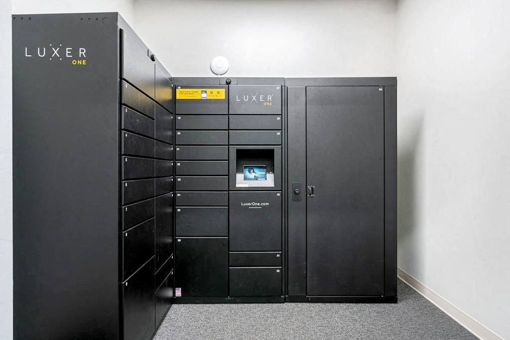 Amazon Lockers at Concord at Sheridan