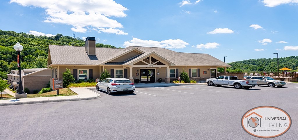 Clubhouse / Leasing Office