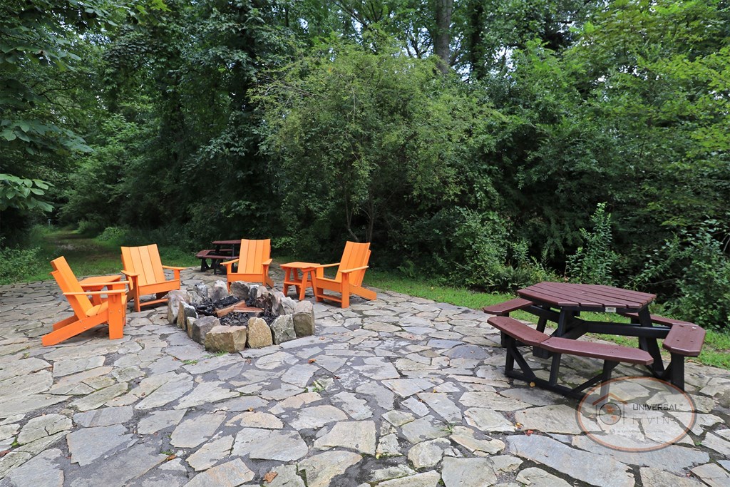 The Villas At Avery Creek