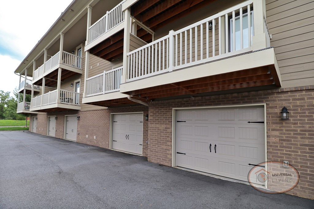 The Villas At Avery Creek