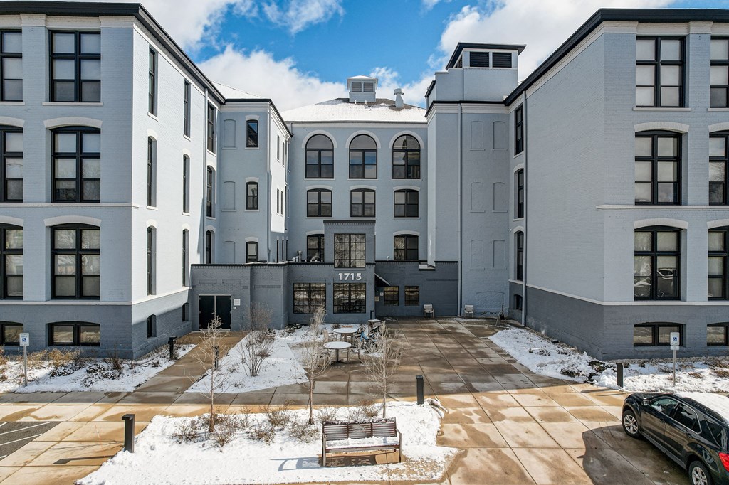 Courtyard for Resident's Enjoyment
