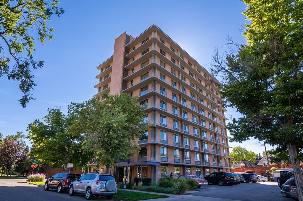 The Vista at Washington Park Apartments in Denver, Colorado
