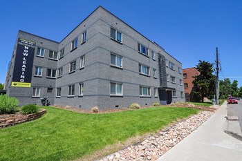 1200 Colorado Apartments in Denver, Colorado - Photo Gallery 9