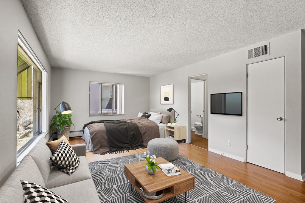 Skylark Apartments in Denver