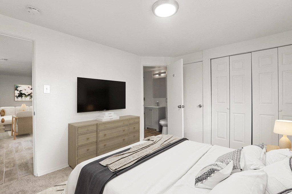 1274 Logan Apartments in Denver, CO