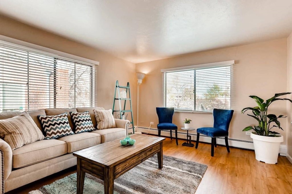 1335 Monroe Apartments in Denver, CO