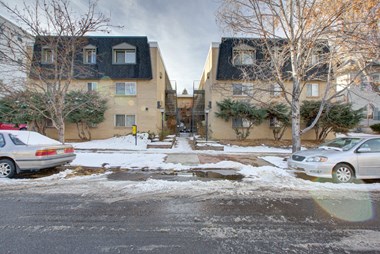 1451-1459 Detroit St. Studio-2 Beds Apartment for Rent - Photo Gallery 2