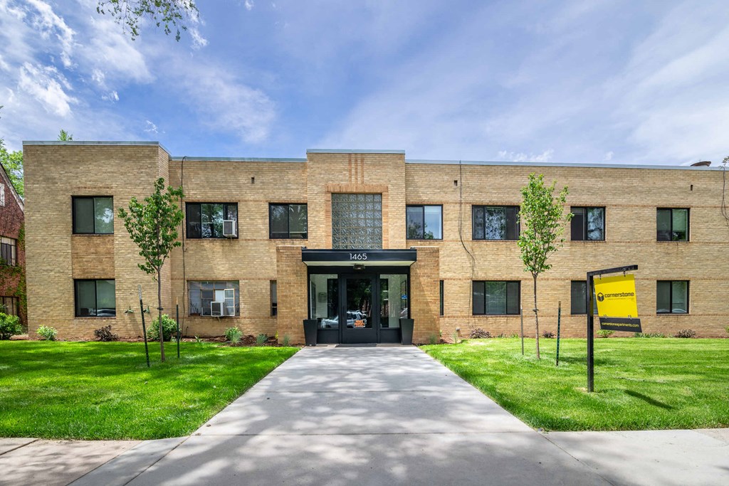 The Francesca Apartments in Denver, CO