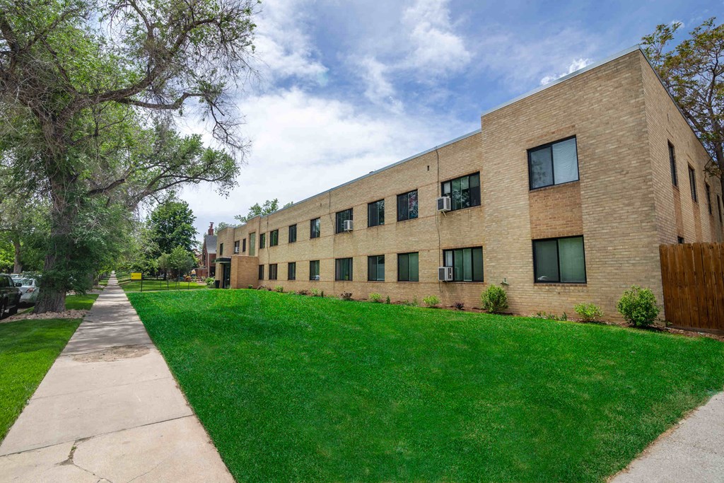 The Francesca Apartments in Denver, CO