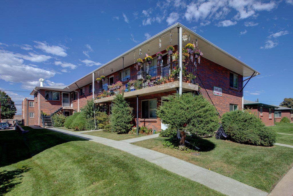 1557 S Ash Apartments in Denver, Colorado
