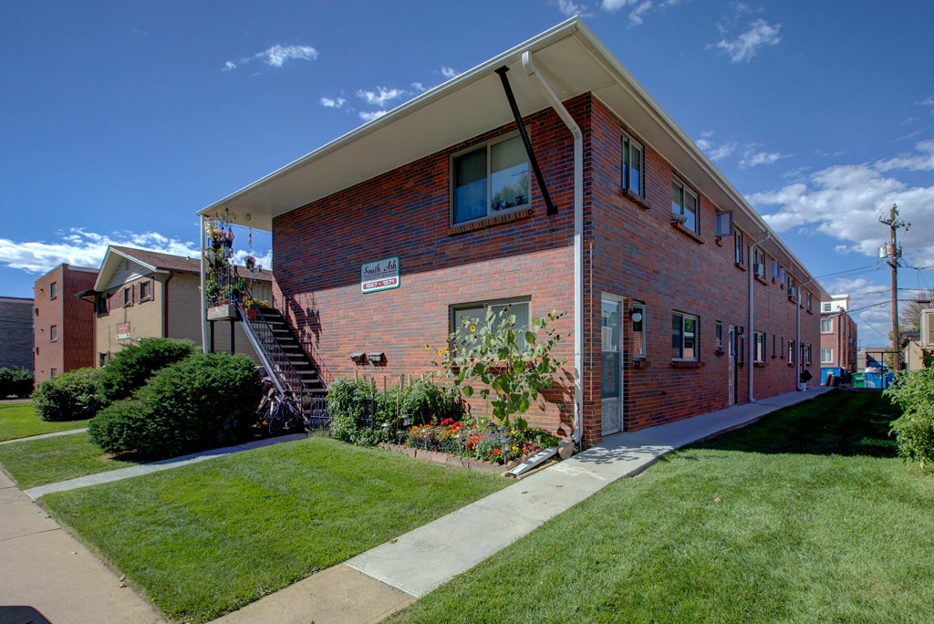1557 S Ash Apartments in Denver, Colorado