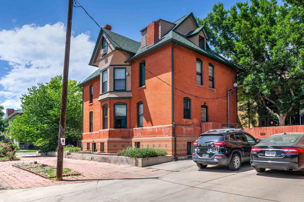 1602 Franklin Apartments in Denver, CO