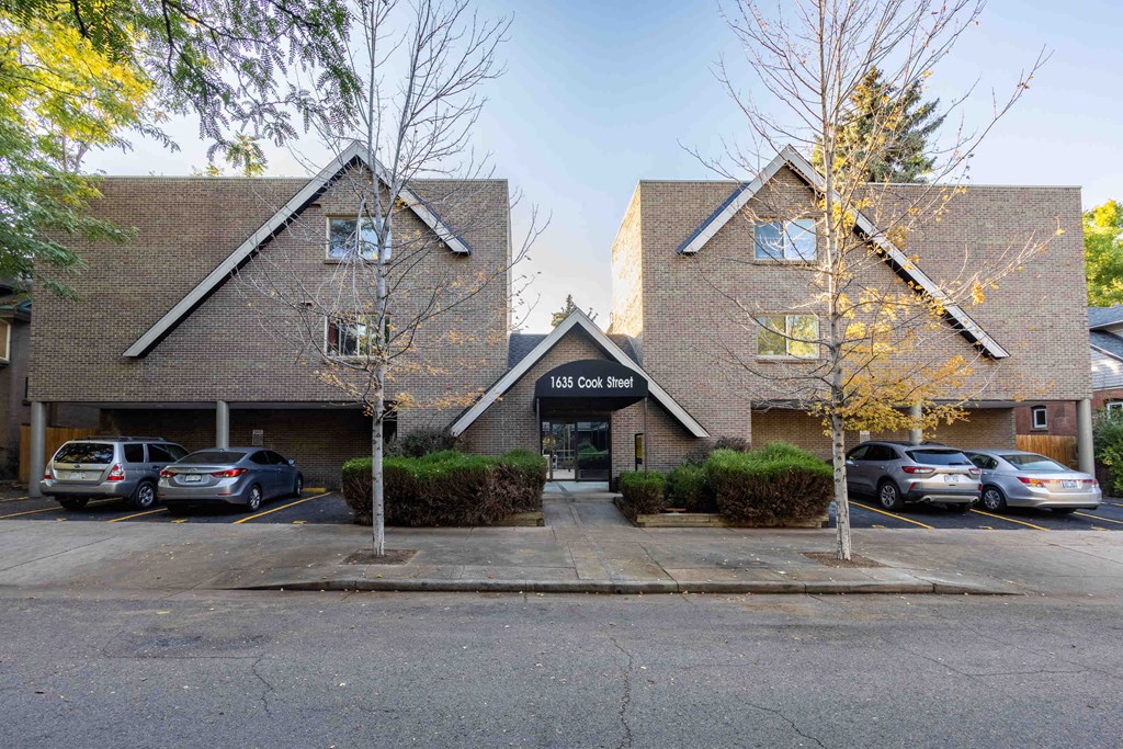 1635 Cook Apartments in Denver, Colorado