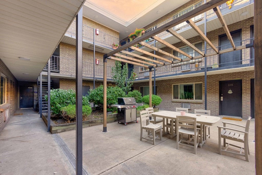 1635 Cook Apartments in Denver, Colorado