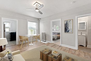 1651 Washington Apartments in Denver, Colorado - Photo Gallery 2