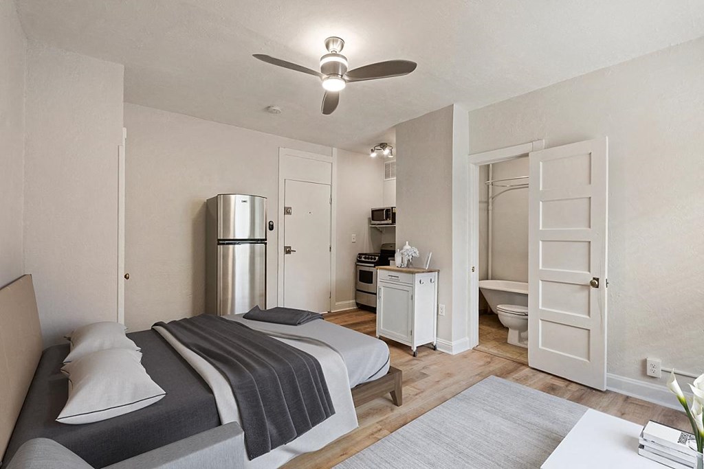 1671 Washington Apartments in Denver, Colorado