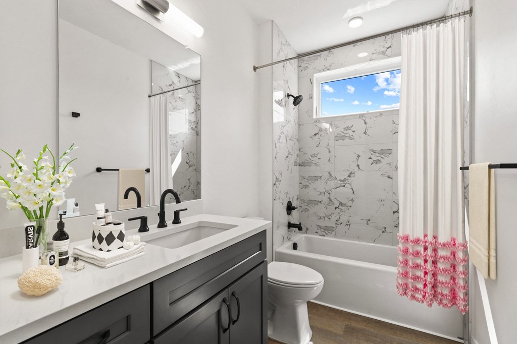 1775 S Pearl Apartments in Denver, Colorado