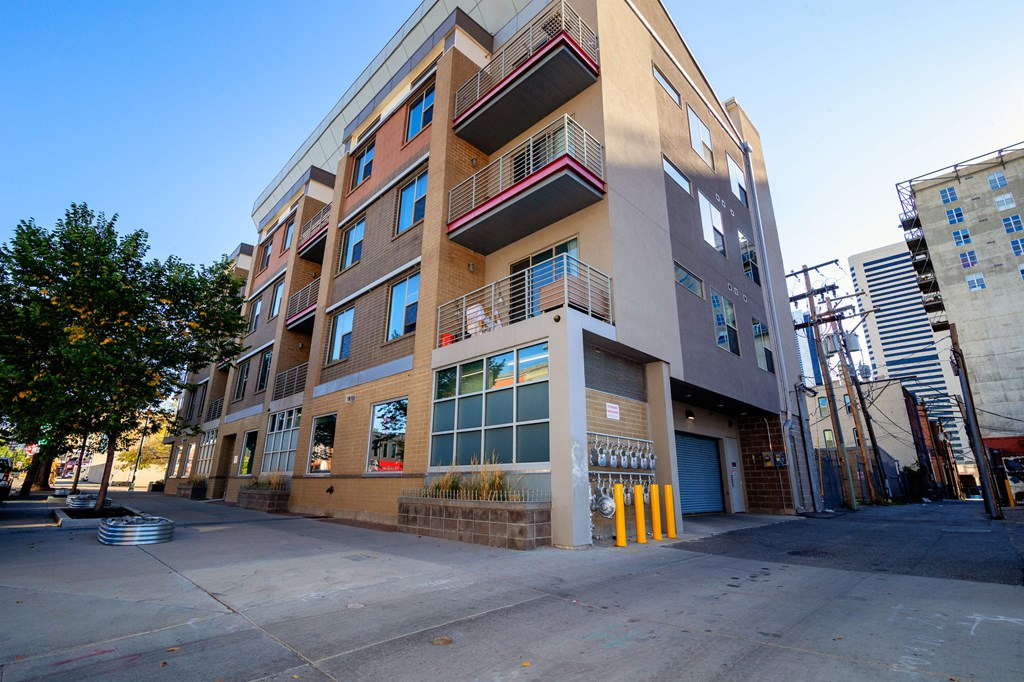 Curtis Street Lofts Apartments in Denver, CO