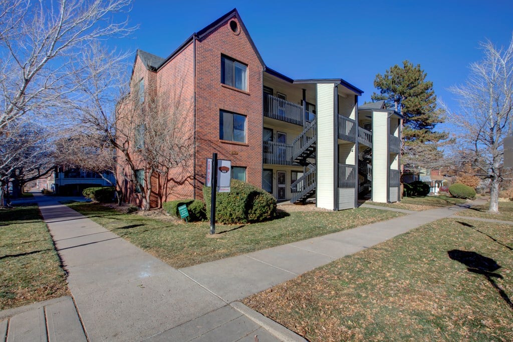 2101 Franklin Apartments in Denver, CO