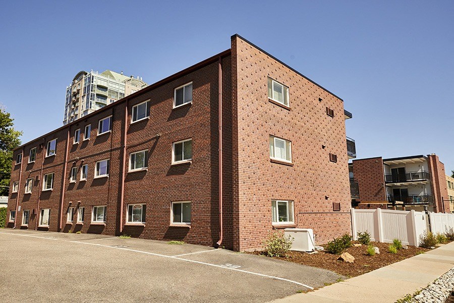 237-257 Pearl Apartments in Denver, Colorado