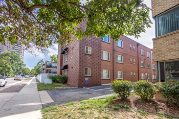 237-257 Pearl Apartments in Denver, Colorado - Photo Gallery 15