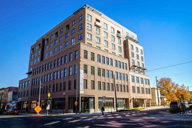 2600 Welton St. Studio-3 Beds Apartment for Rent - Photo Gallery 2