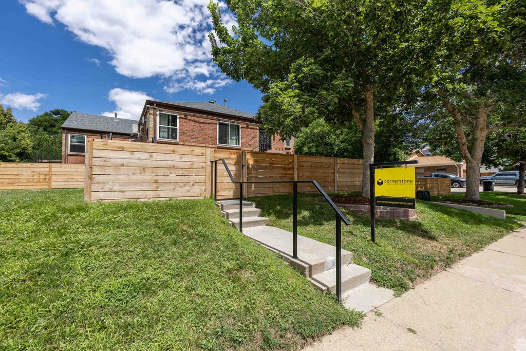 City Park Manor Apartments in Denver, Colorado